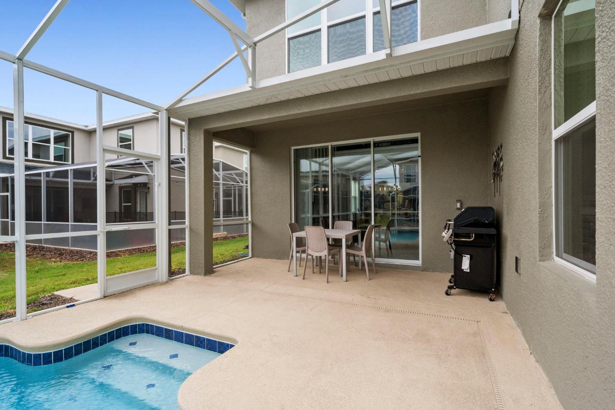 Gorgeous 5 Bd Home W Private Pool Next To Disney คิสซิมมี ภายนอก รูปภาพ