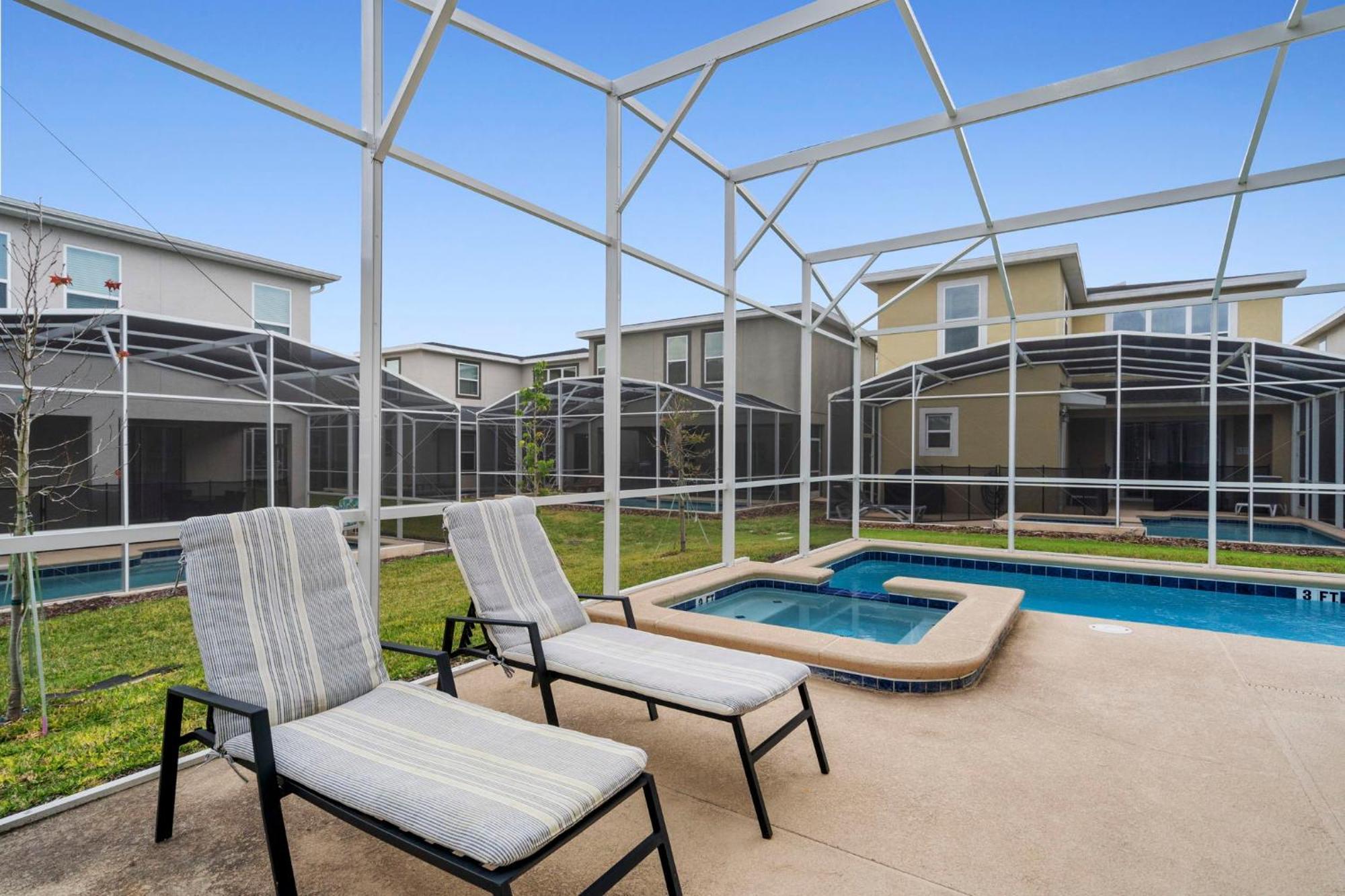Gorgeous 5 Bd Home W Private Pool Next To Disney คิสซิมมี ภายนอก รูปภาพ